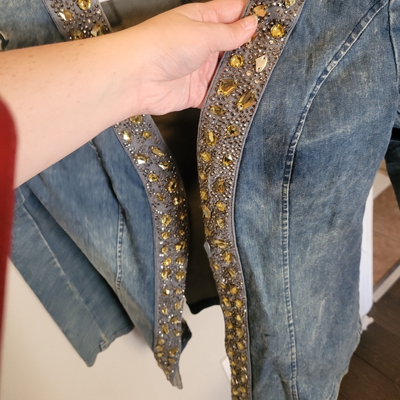 Jeweled Jean jacket - Picture 4 of 6